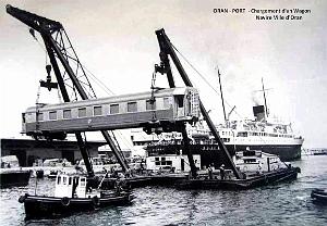 Oran - Port - Chargement d'un Wagon et le Ville d'Oran